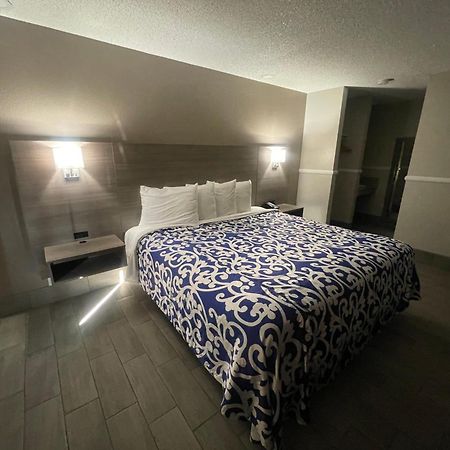 Simplestay Suites - Downtown San Bernardino Buitenkant foto